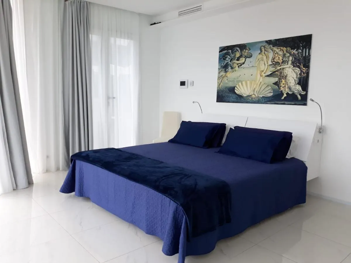 Villa Luxury Paradise Suites Salobreña 0*,